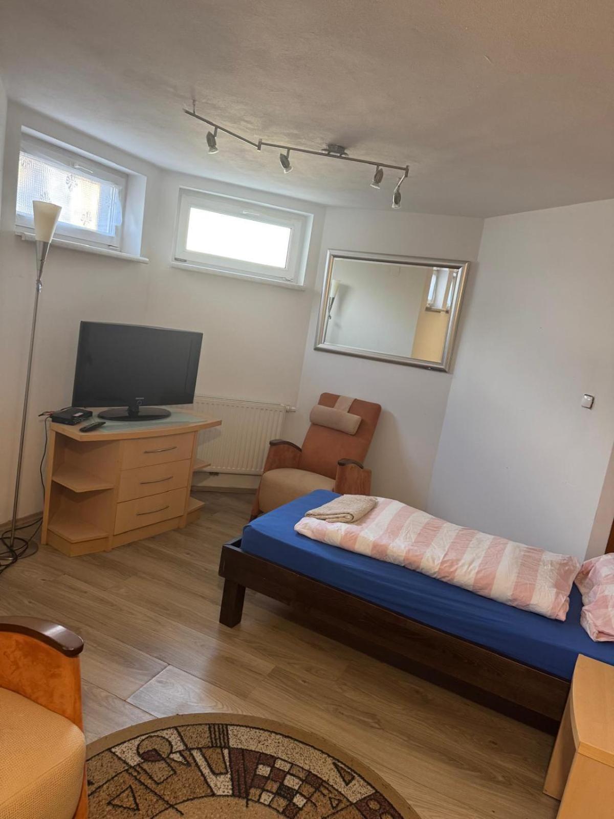 Caesar'S Motel Hagenbrunn 외부 사진